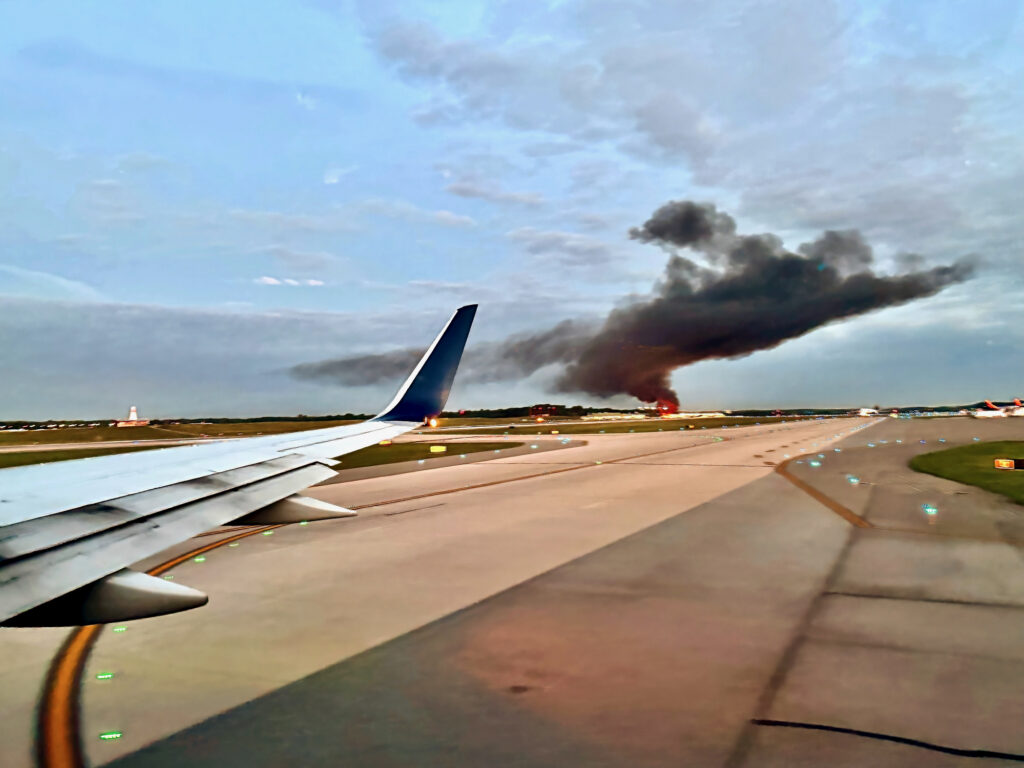 tarmac fire on airport runway - Aviation Accident Lawyer